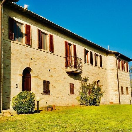 Ca' Tomassino Holiday Apartments Urbino Eksteriør bilde